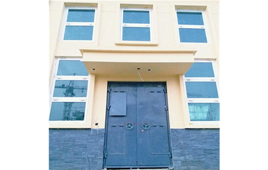 HY-泄爆門